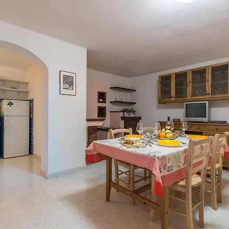 Affittasardegna-villa Gerani Apartament
